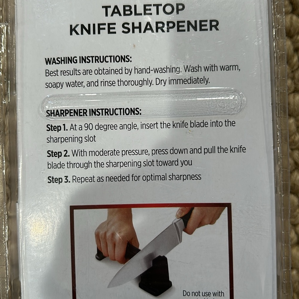 Tabletop knife sharpener - Picture 3 of 3